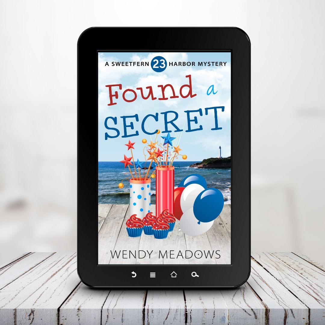 Cozy Mystery Found a Secret (EBOOK) - Cozy Mystery - Wendy Meadows